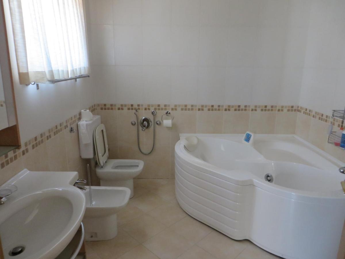 Relax Vila Kampel Koper Extérieur photo